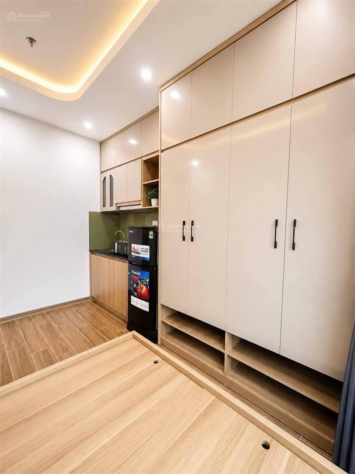 Ngộp bank. bán nhanh căn dòng tiền 52m2 x 7 tầng, căn góc, gần ô tô. phú thượng gần sunshine