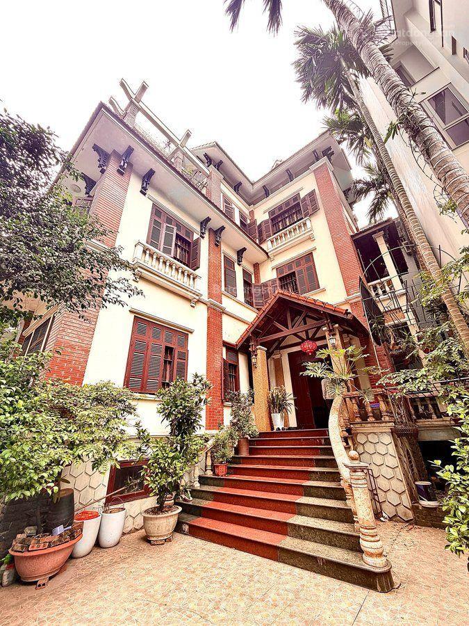 Biệt thự vườn đào vip tây hồ 210m², mt 14m đối diện siêu cc capital lan heritage, kinh doanh đỉnh