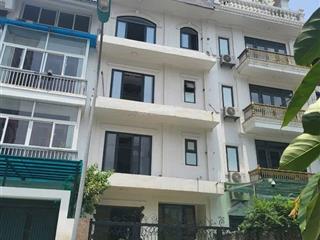 Phân lô packexim phú thượng. nhà 2 mặt tiền, đường 13,5m, phù hợp vp, ở đều đẳng cấp.