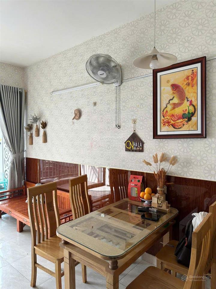 Cho thuê căn hộ thủ thiêm garden . số 269 đường liên phường ,hcm , bolok a. lầu 17 . dt 62m2.