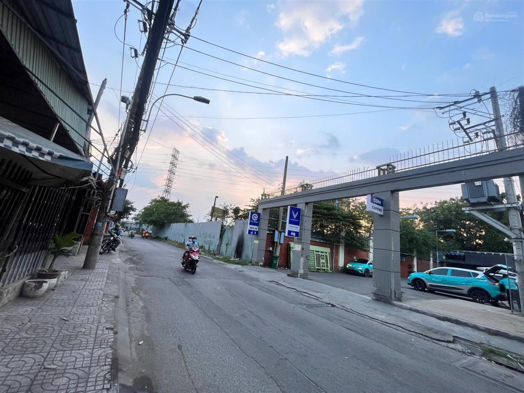 Ban gấp lô đất mt song hành võ nguyên giáp và mặt tiền đường nam hoà phước long, tphcm