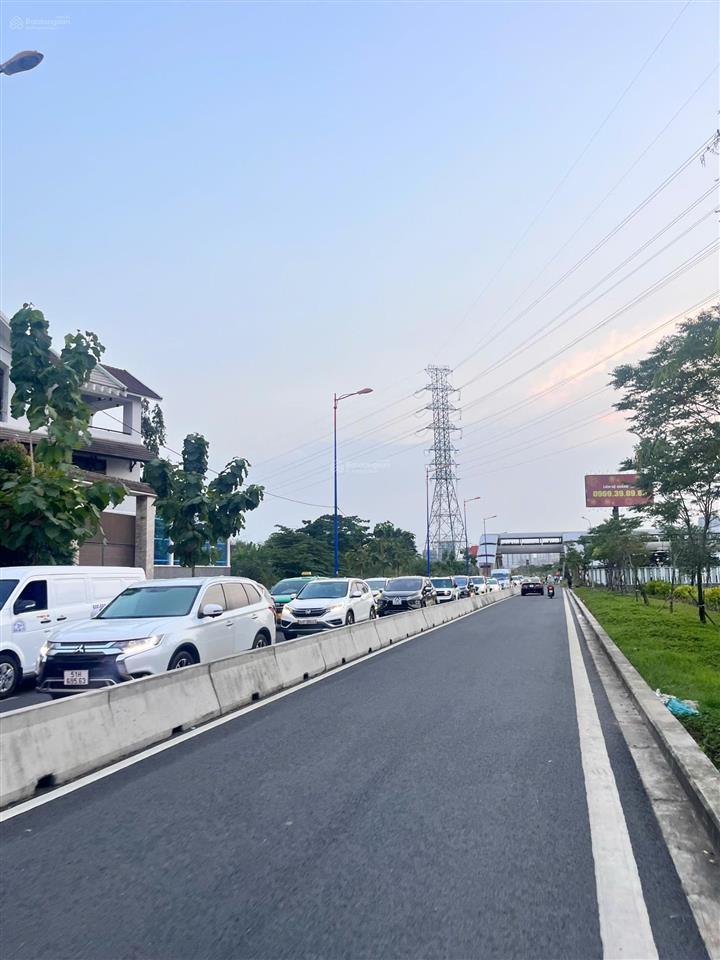 Ban gấp lô đất mt song hành võ nguyên giáp và mặt tiền đường nam hoà phước long, tphcm