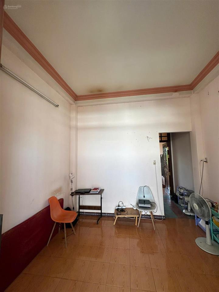 Cho thuê 60m2 nguyên 1 sàn lầu 2, có lối di riêng, tại 33 thuỷ lợi, phước long a, q9 hcm