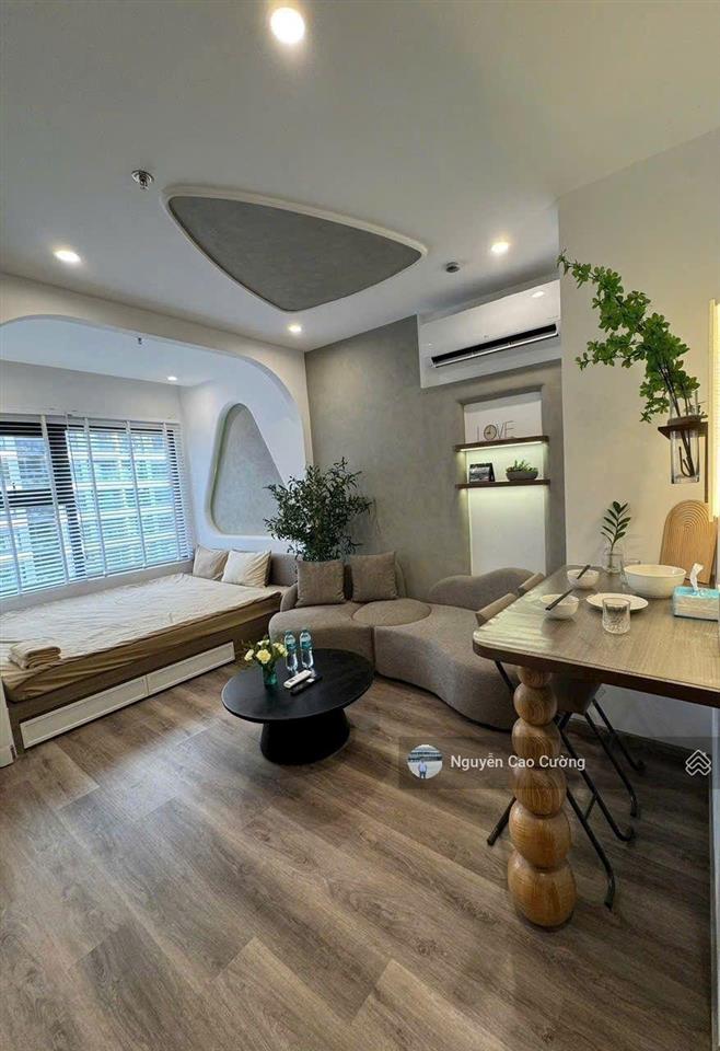 Căn hộ dịch vụ 5 tầng có thang máy 8,3x27m đúc 5 tầng, 32 phòng, mặt tiền tân chánh hiệp 7, q12