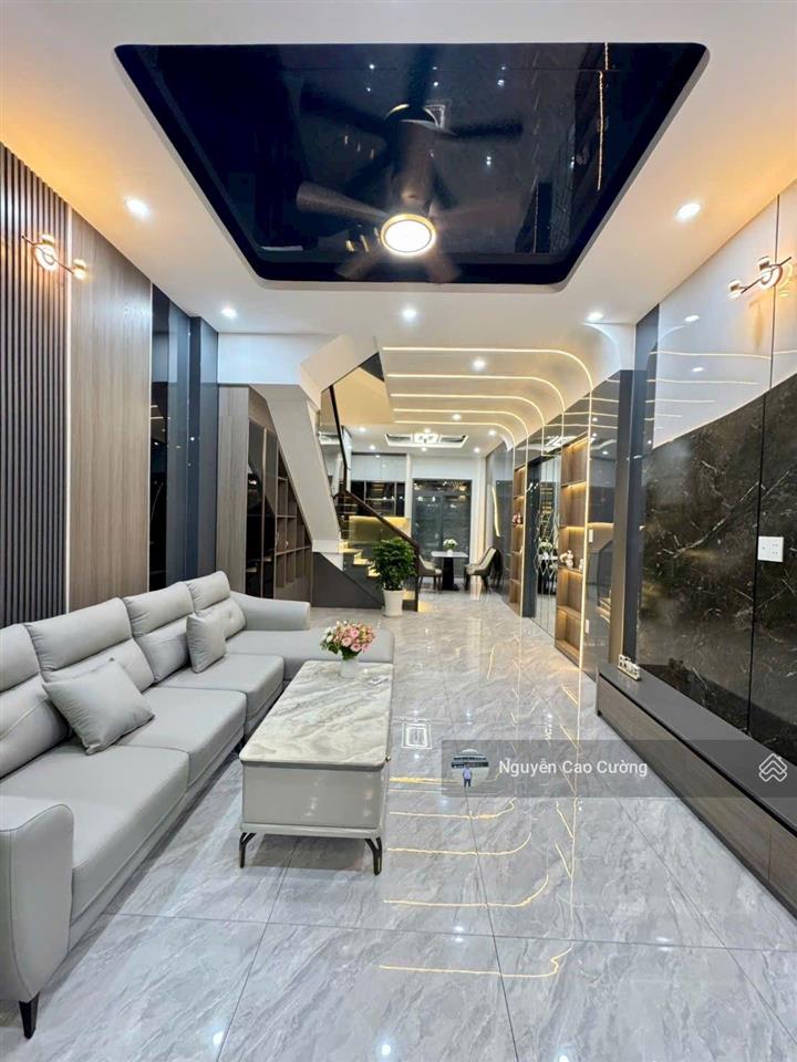 Nhà phố 4x20m, 1trệt 3 lầu đường 8m thạnh lộc 27, giáp ngã tư ga về gò vấp 500m