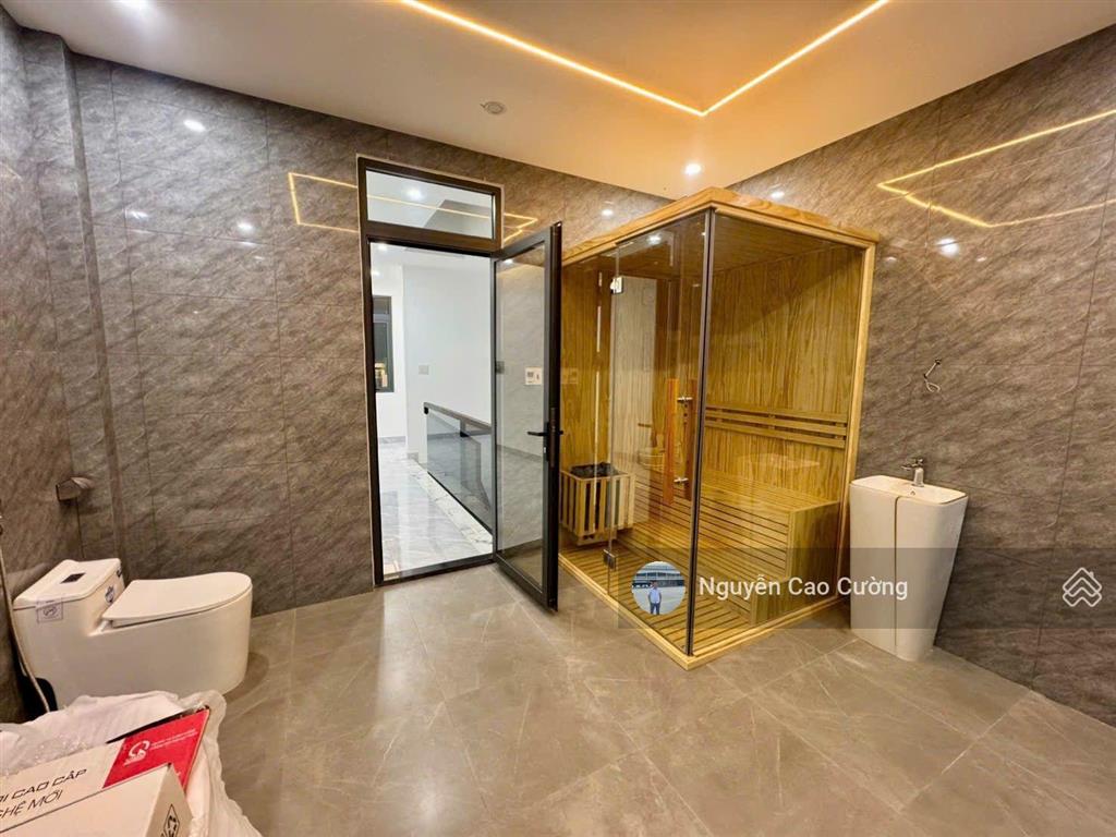 Nhà phố 4x20m, 1trệt 3 lầu đường 8m thạnh lộc 27, giáp ngã tư ga về gò vấp 500m