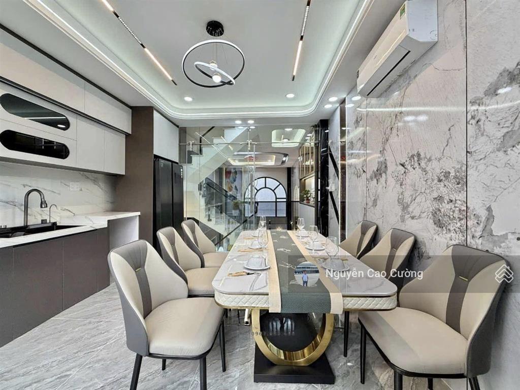 Nhà phố full nội thất đẹp 4x14m 1lững 3 lầu trương thị hoa, tân thới hiệp sát bên cấp 2 nguyễn hiền