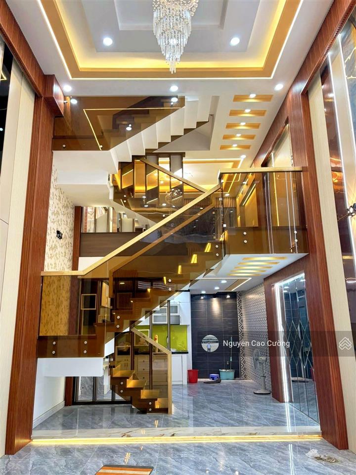 Nhà phố khu compound thành đô hà huy giáp, 1 lửng 3 lầu đường 10m thông, full nội thất