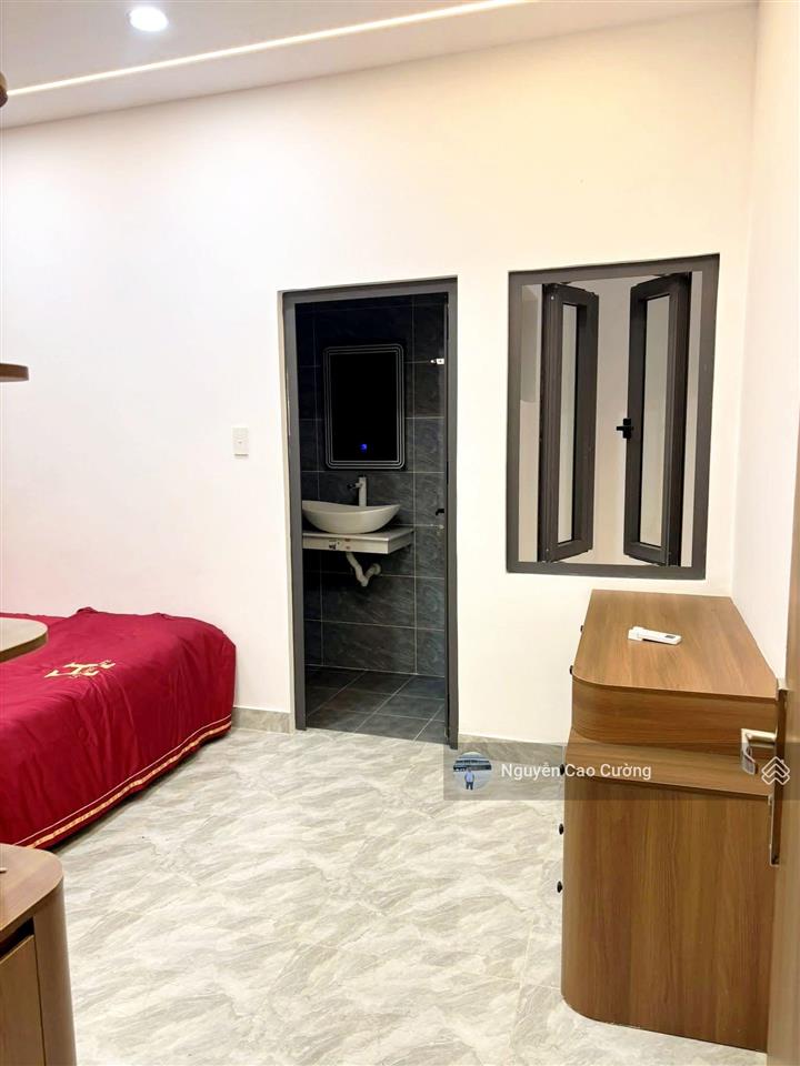 Nhà phố khu compound thành đô hà huy giáp, 1 lửng 3 lầu đường 10m thông, full nội thất
