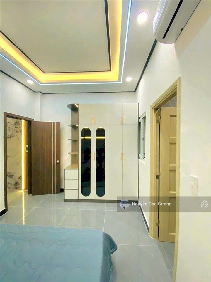 Nhà phố khu compound thành đô hà huy giáp, 1 lửng 3 lầu đường 10m thông, full nội thất