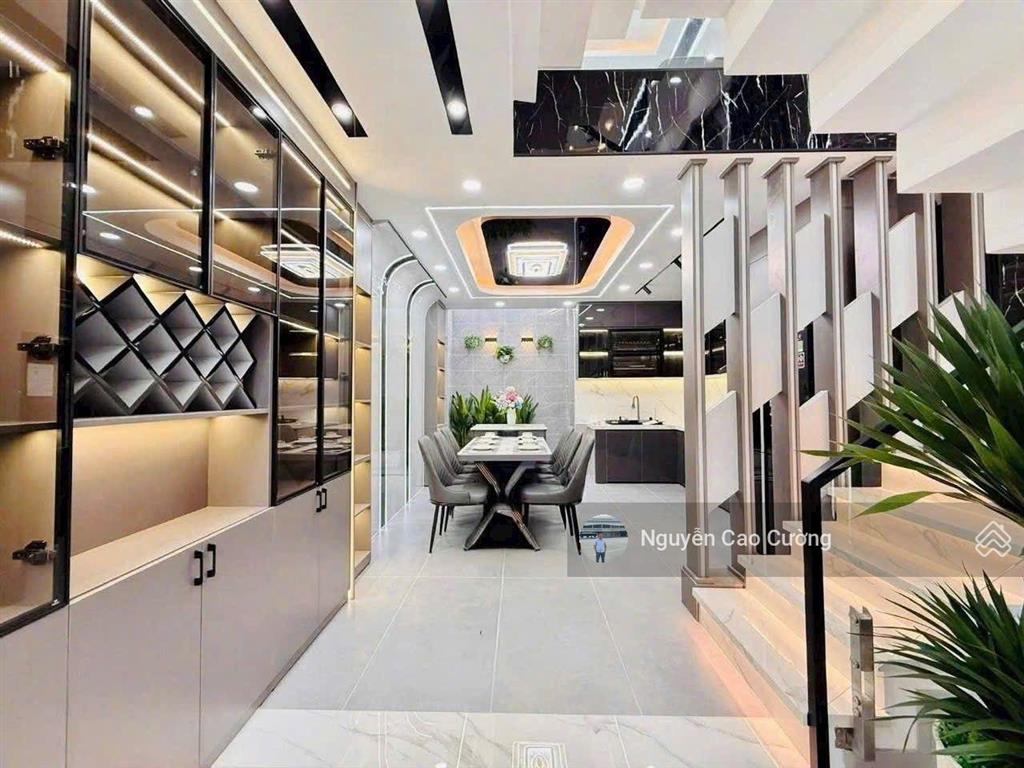 Nhà đẹp 4.5x14m, 1 lững 3 lầu hẻm 6m 1/ ngắn lê văn khương , gần bến xe buýt thới an, q12