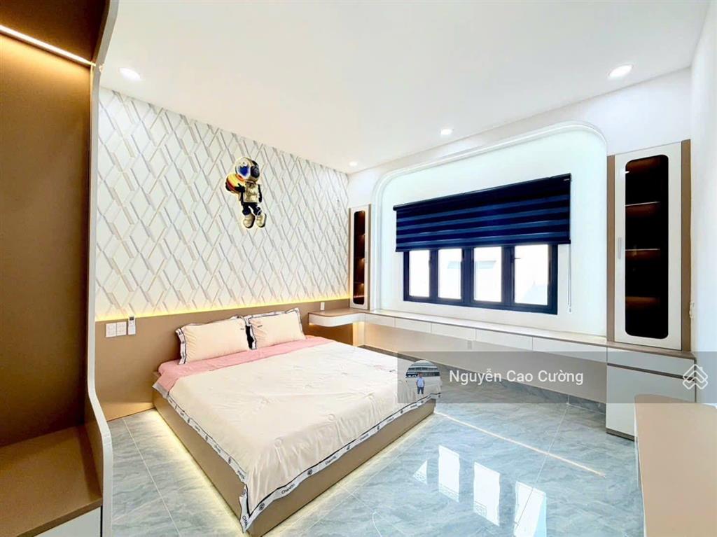 Siêu phẩm 4x20m đường 8m ô chờ thang máy trần thị năm gần ủy ban phuờng, bệnh viện q12