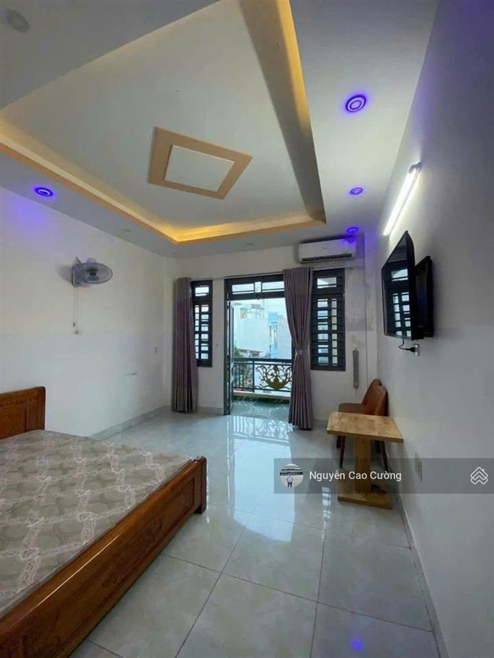 Căn hộ dịch vụ 4x20m đúc 4 tầng, dòng tiền 20tr/ tháng, mặt tiền đường 7m thông huỳnh thị hai