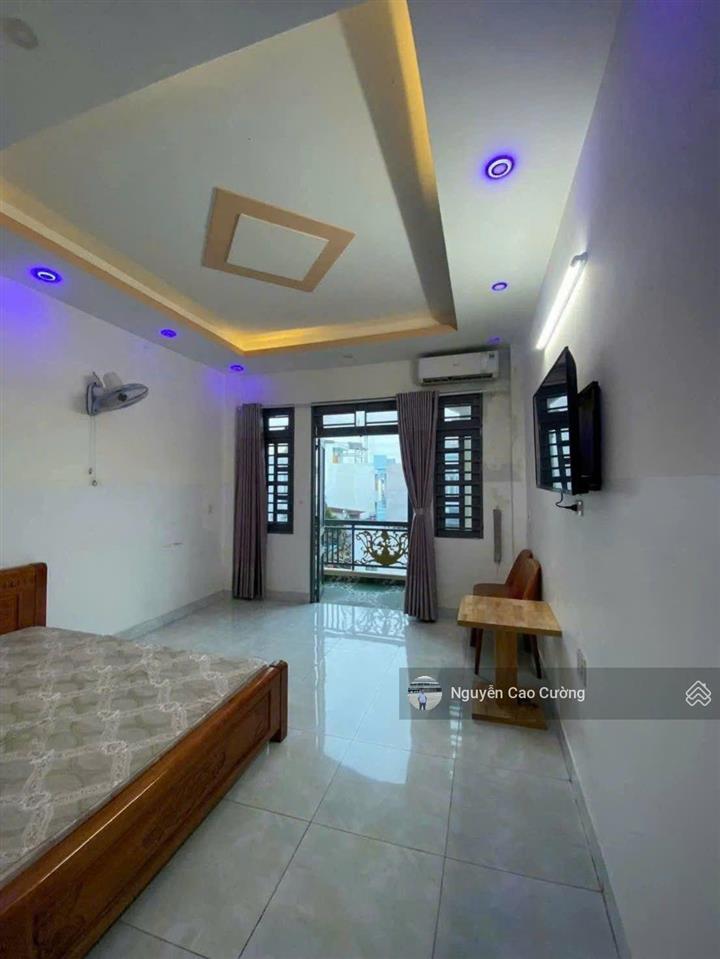 Căn hộ dịch vụ 4x20m đúc 4 tầng, dòng tiền 20tr/ tháng, mặt tiền đường 7m thông huỳnh thị hai