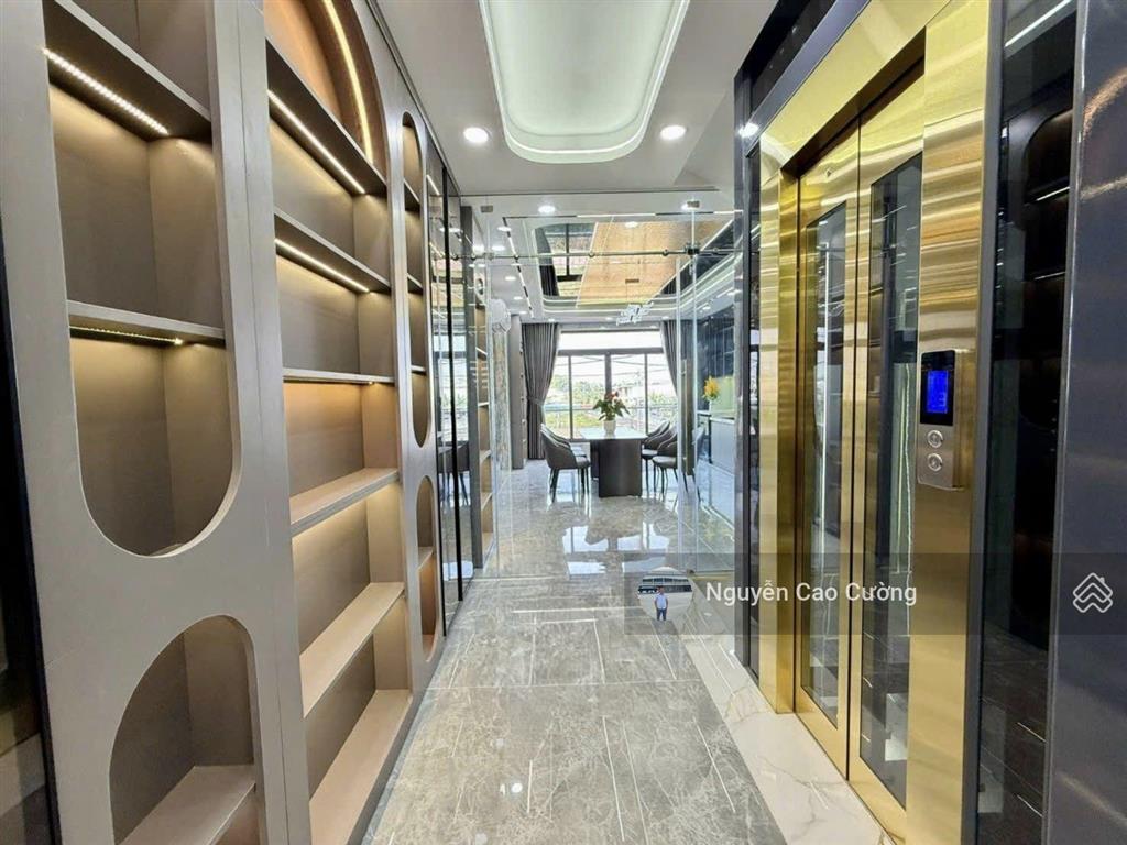 Giảm 500tr, siêu phẩm tây tứ trạch, 4,4x18m 1lửng 3 lầu, đường 8m thang máy 1/ ngắn thạnh xuân 25