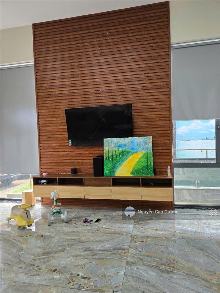 Biệt thự villa vườn 951m2, hồ bơi tràn bờ, 2 mặt tiền trước sau, 1/lê thị riêng, thới an, q12