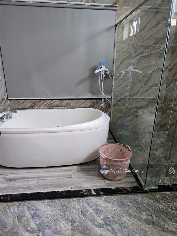 Biệt thự villa vườn 951m2, hồ bơi tràn bờ, 2 mặt tiền trước sau, 1/lê thị riêng, thới an, q12