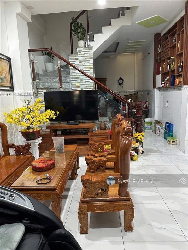Giảm 350tr, nhà đúc 1 trệt 3 lầu hẻm xe hơi, 1/ tân chánh hiệp 17 sát mầm non sơn ca 5