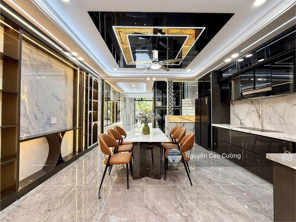 Siêu phẩm nhà mặt tiền thang máy 5x17m 1lững 3 lầu đường 8m thông thạnh lộc 37 gần ủy ban phường