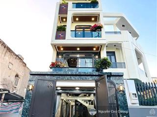 Bán nhà 4x20m đúc 5 tầng thang máy đường 7m thạnh lộc 27 giáp ngã tư ga