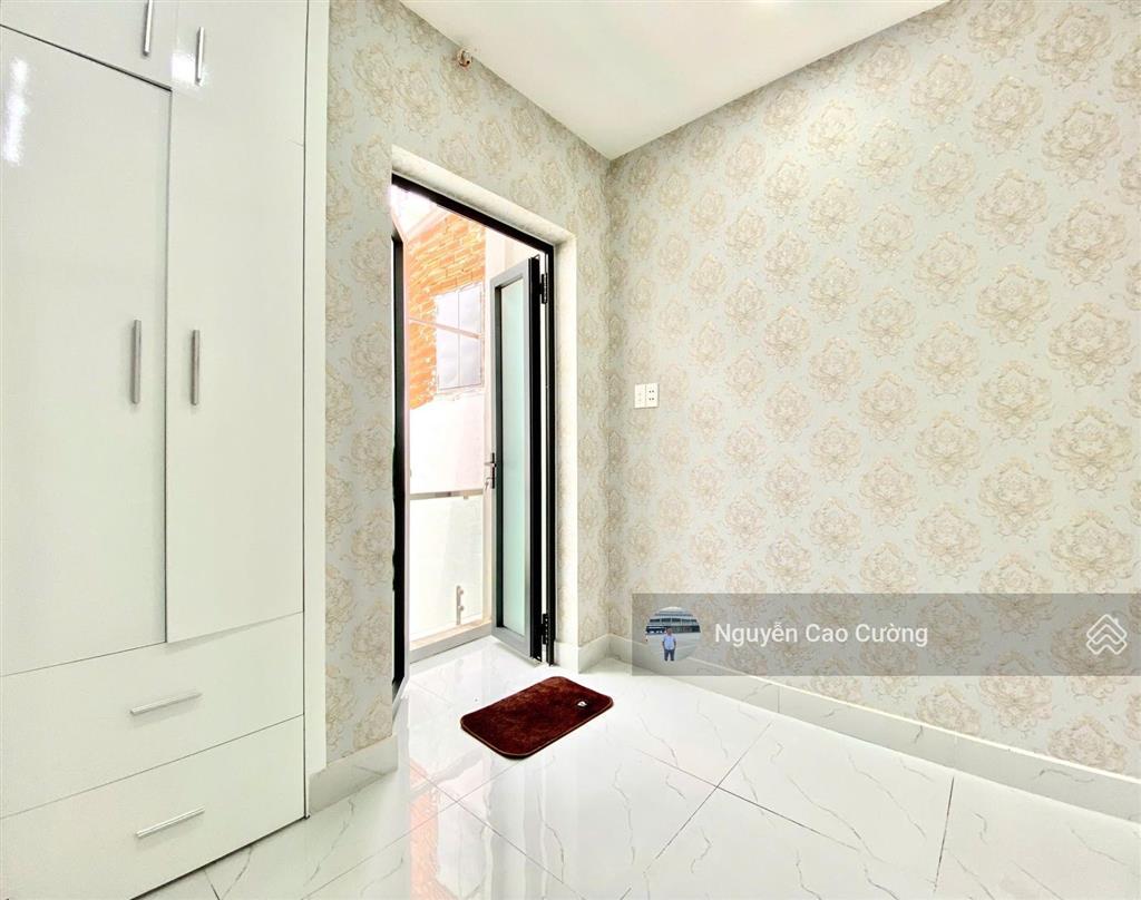Nhà nhỏ, giá rẻ sổ hồng riêng 3,5x6m đúc 1 lầu thới an 11, q12