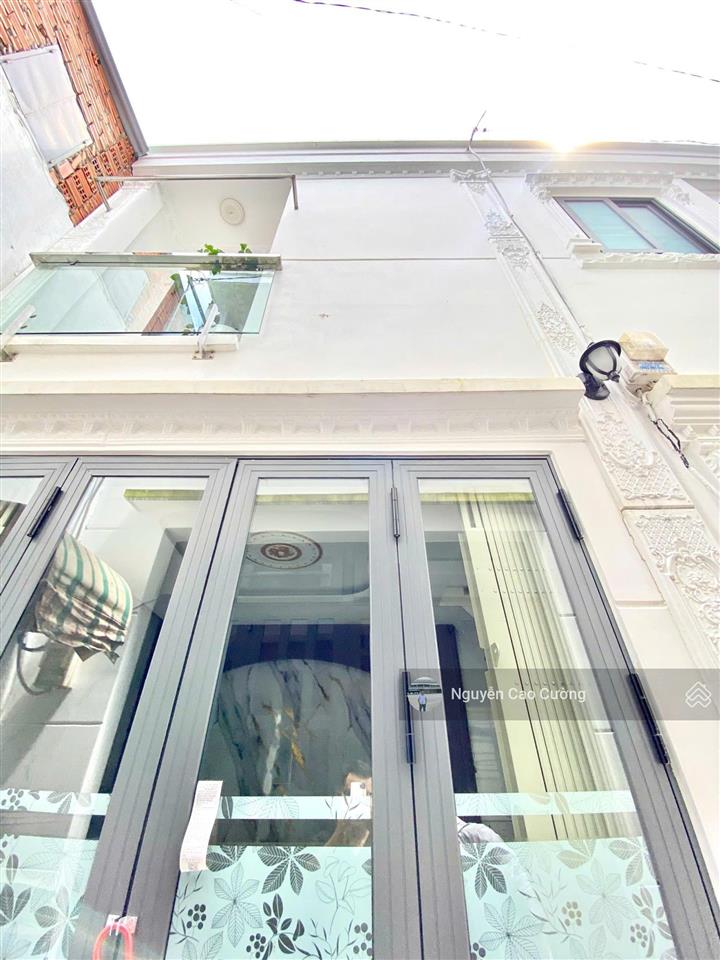Nhà nhỏ, giá rẻ sổ hồng riêng 3,5x6m đúc 1 lầu thới an 11, q12