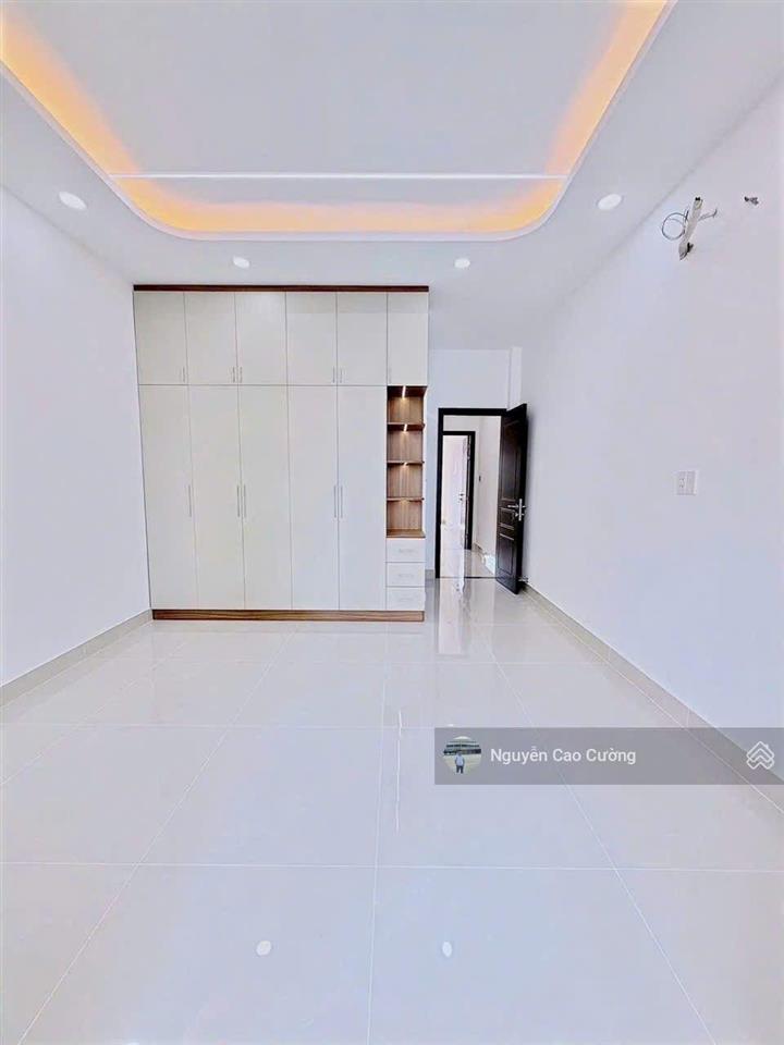 Bán nhà 4x18m đúc 1 trệt 3 lầu hẻm 5m, 2/ nguyễn thị đặng gần tiểu học lê văn thọ, giáp gò vấp