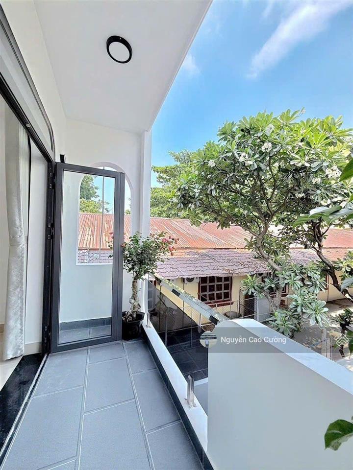 Bán nhà 4x18m đúc 1 trệt 3 lầu hẻm 5m, 2/ nguyễn thị đặng gần tiểu học lê văn thọ, giáp gò vấp
