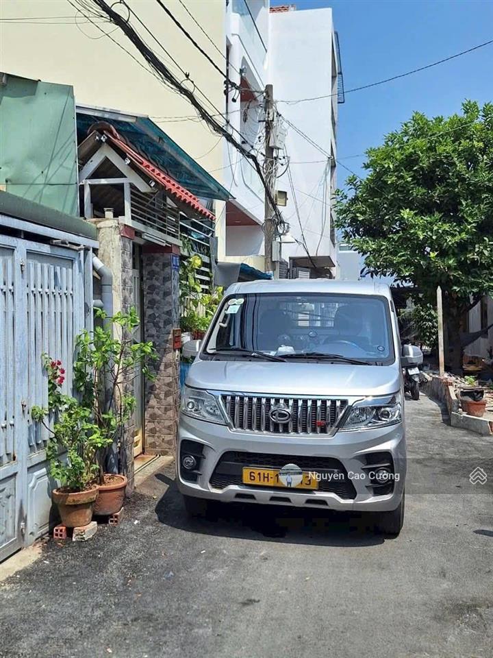 Bán nhà xây mới 5.5x10m 1 lửng 3 lầu, đường thạnh lộc 15 ngay ngã tư ga giáp gò vấp