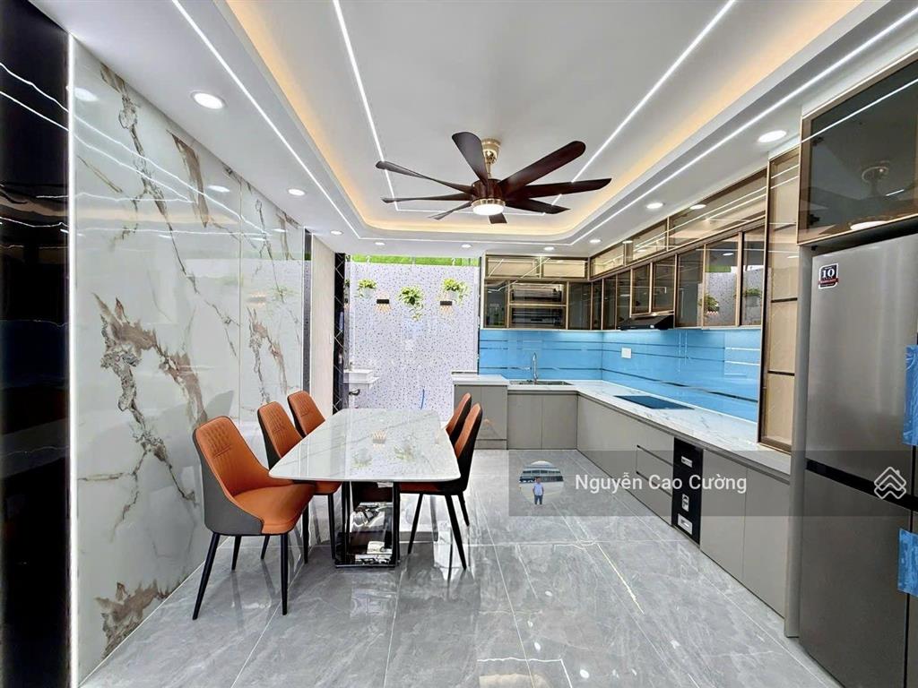 Nhà phố thang máy 4x16m đúc 1 lửng 3 lầu đường 14m điện nước âm khu đồng bộ thới an 16, p. thới an