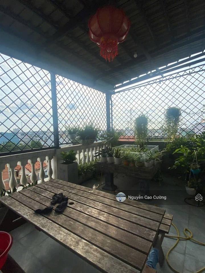 Biệt thự mini 8x15m thang máy đúc 4 tầng hẻm 6m 1/ lâm thị hố sát hiệp thành city