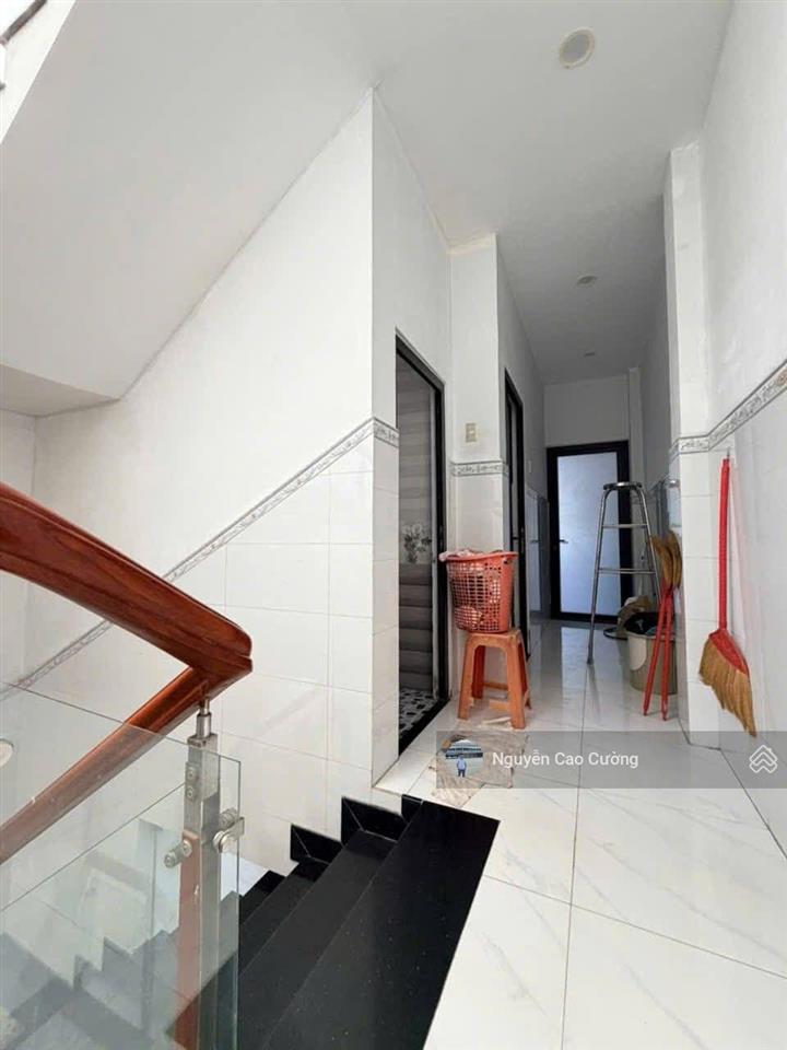 Bán nhà mặt tiền trần thi hè 4x27m, 1trệt 2 lầu, tiện vừa ở vừa làm văn phòng công ty