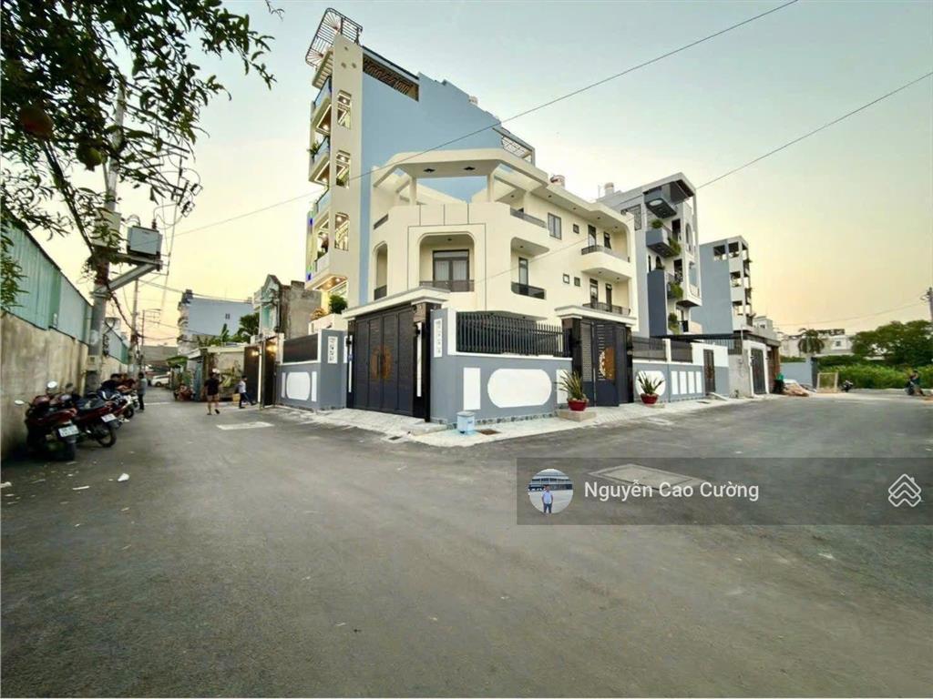 Siêu phẩm thang máy 4x20m 1lững 3 lầu đường 8m thạnh lộc 27 sát chung cư thạnh lộc giáp ngã tư ga