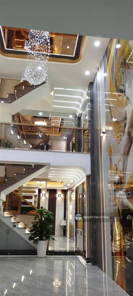 Nhà mặt tiền 4x13m 1lững 3 lầu thạnh lộc 31 đường 12m kinh doanh mở văn phòng công ty gần ngã tư ga