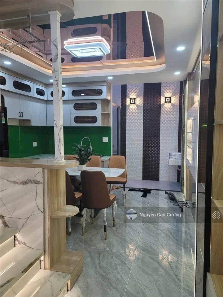 Nhà mặt tiền 4x13m 1lững 3 lầu thạnh lộc 31 đường 12m kinh doanh mở văn phòng công ty gần ngã tư ga