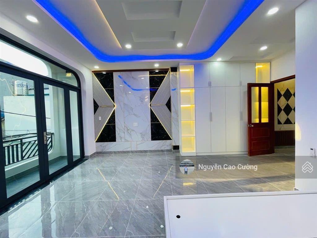 Nhà phố 5x15m đúc 1trệt 2 lầu sân thượng hẻm 5m thông lâm thị hố gần chợ, gần hiệp thành city