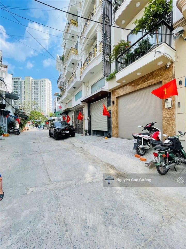 Bán căn hộ dịch vụ thang máy 5x20m 1hầm 4 lầu 12phòng có thang máy đường 8m trần thị hè, hiệp thành