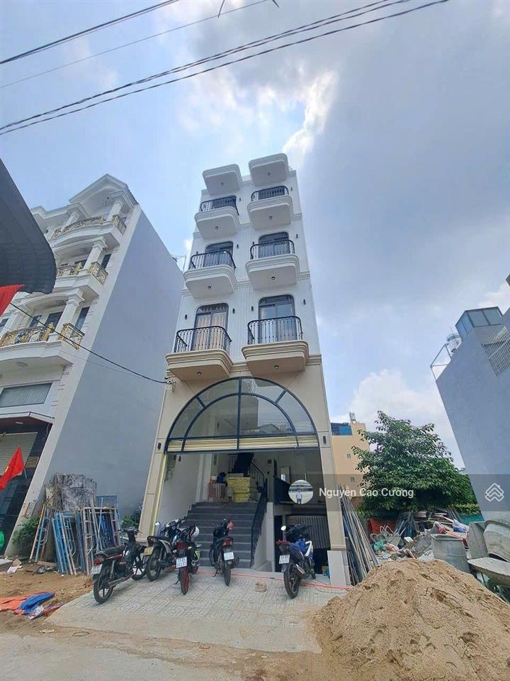 Bán căn hộ dịch vụ thang máy 5x20m 1hầm 4 lầu 12phòng có thang máy đường 8m trần thị hè, hiệp thành