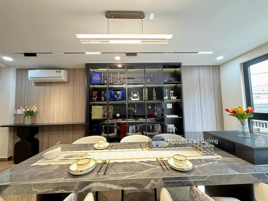 Nhà phố luxury mới đẹp 4x15m 1lững 3 lầu trần thị cờ , thới an