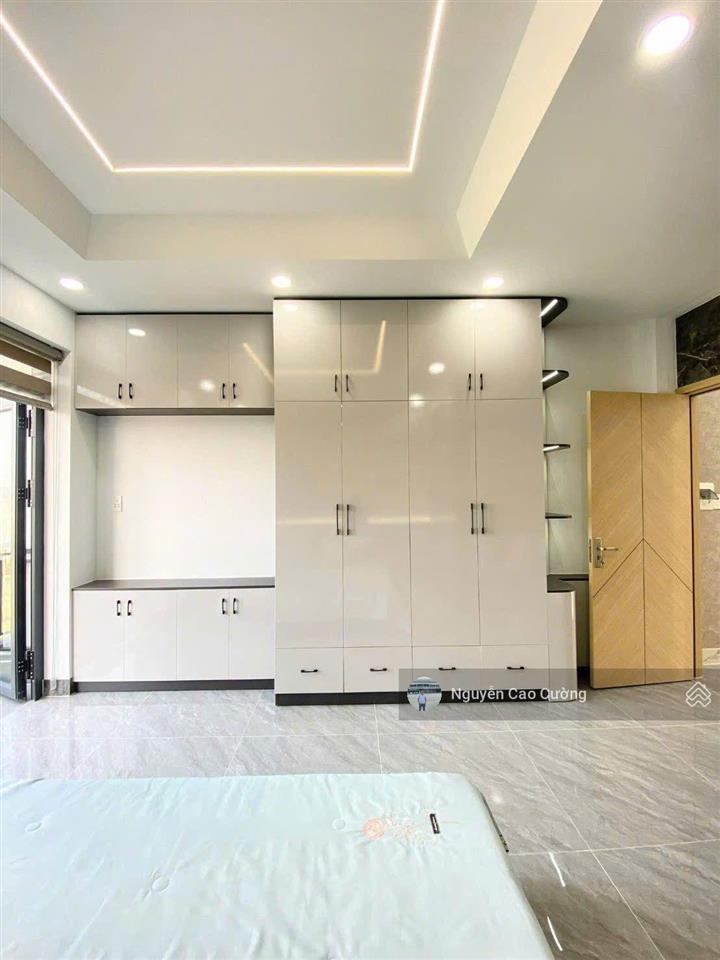 Giảm sốc 800 tr, nhà phố 4x16m thạnh xuân 33, 1 lửng 3 lầu đường 8m