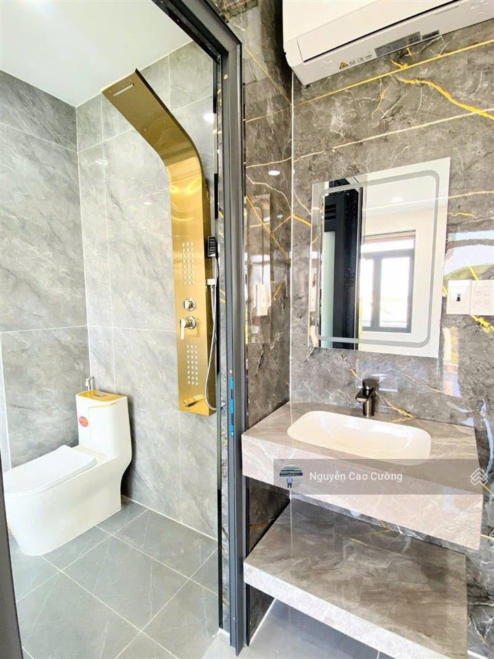 Giảm sốc 800 tr, nhà phố 4x16m thạnh xuân 33, 1 lửng 3 lầu đường 8m