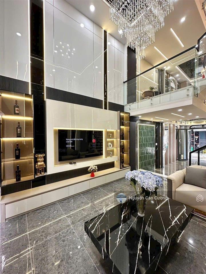 Siêu phẩm luxury đẳng cấp có 4 phòng ngủ (2 phòng ngủ master), 1/ nguyễn thị kiểu, sát metro, q12