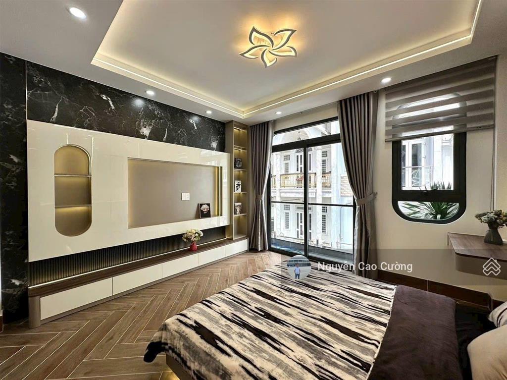 Siêu phẩm luxury đẳng cấp có 4 phòng ngủ (2 phòng ngủ master), 1/ nguyễn thị kiểu, sát metro, q12