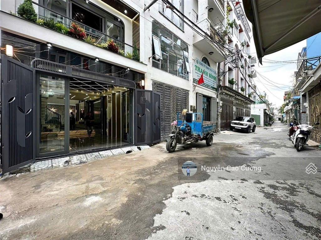 Siêu phẩm luxury đẳng cấp có 4 phòng ngủ (2 phòng ngủ master), 1/ nguyễn thị kiểu, sát metro, q12