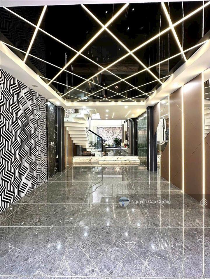 Siêu phẩm luxury đẳng cấp có 4 phòng ngủ (2 phòng ngủ master), 1/ nguyễn thị kiểu, sát metro, q12