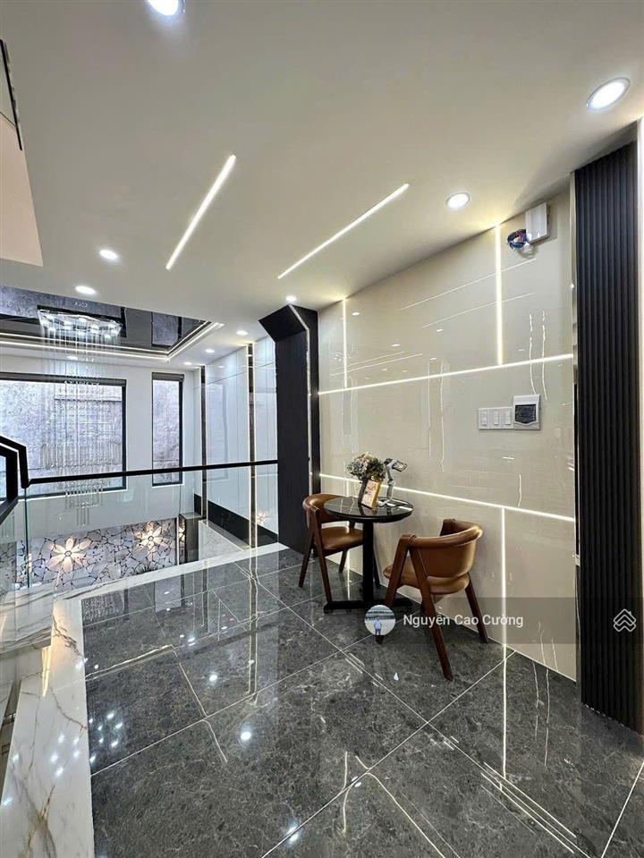 Siêu phẩm luxury đẳng cấp có 4 phòng ngủ (2 phòng ngủ master), 1/ nguyễn thị kiểu, sát metro, q12