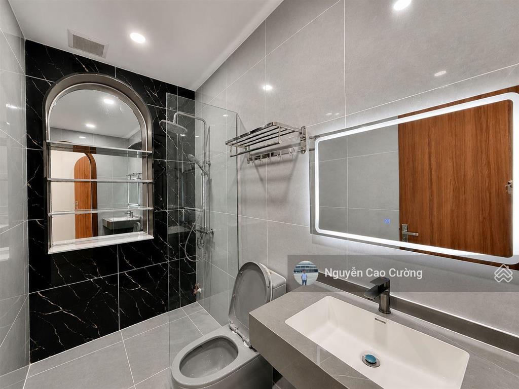 Siêu phẩm 1 lửng 3 lầu nở hậu 5x18m 1/đường dương thị mười, gần chợ bệnh viện q12