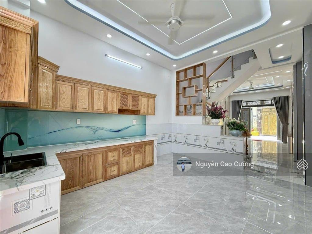 Nhà phố mới đúc 4 lầu, 4x16m vị trí vip gần 3 trường học cấp 1.2.3, 1/ hiệp thành 31, q12