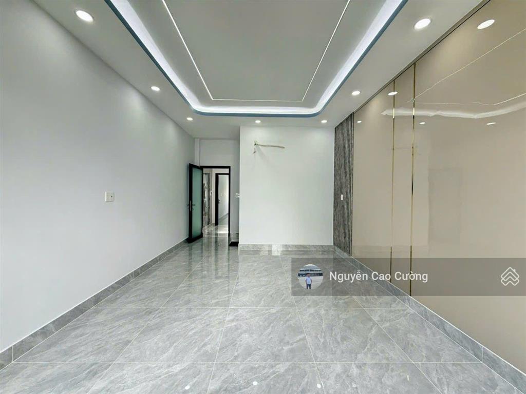 Nhà phố mới đúc 4 lầu, 4x16m vị trí vip gần 3 trường học cấp 1.2.3, 1/ hiệp thành 31, q12