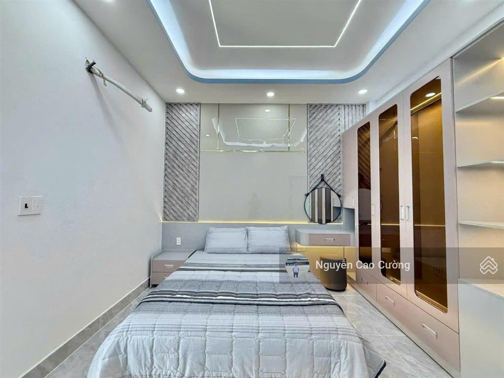 Nhà phố mới đúc 4 lầu, 4x16m vị trí vip gần 3 trường học cấp 1.2.3, 1/ hiệp thành 31, q12
